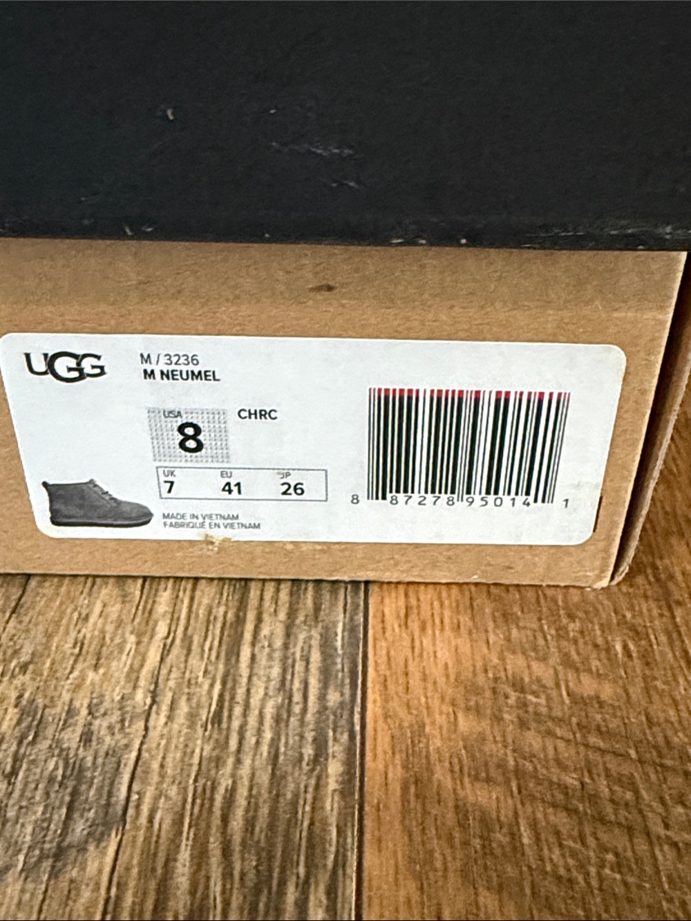 UGG Neumel Charcoal Suede Chukka Boots Men’s Size 8 – Style 3236 - Picture 2 of 11